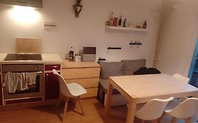 Zimmer in Sülz in einer Wohnung